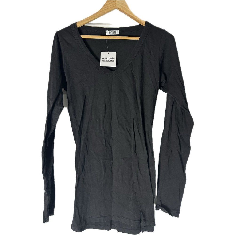 Women's Fitted V-Neck Tunic Top Fashion meets function